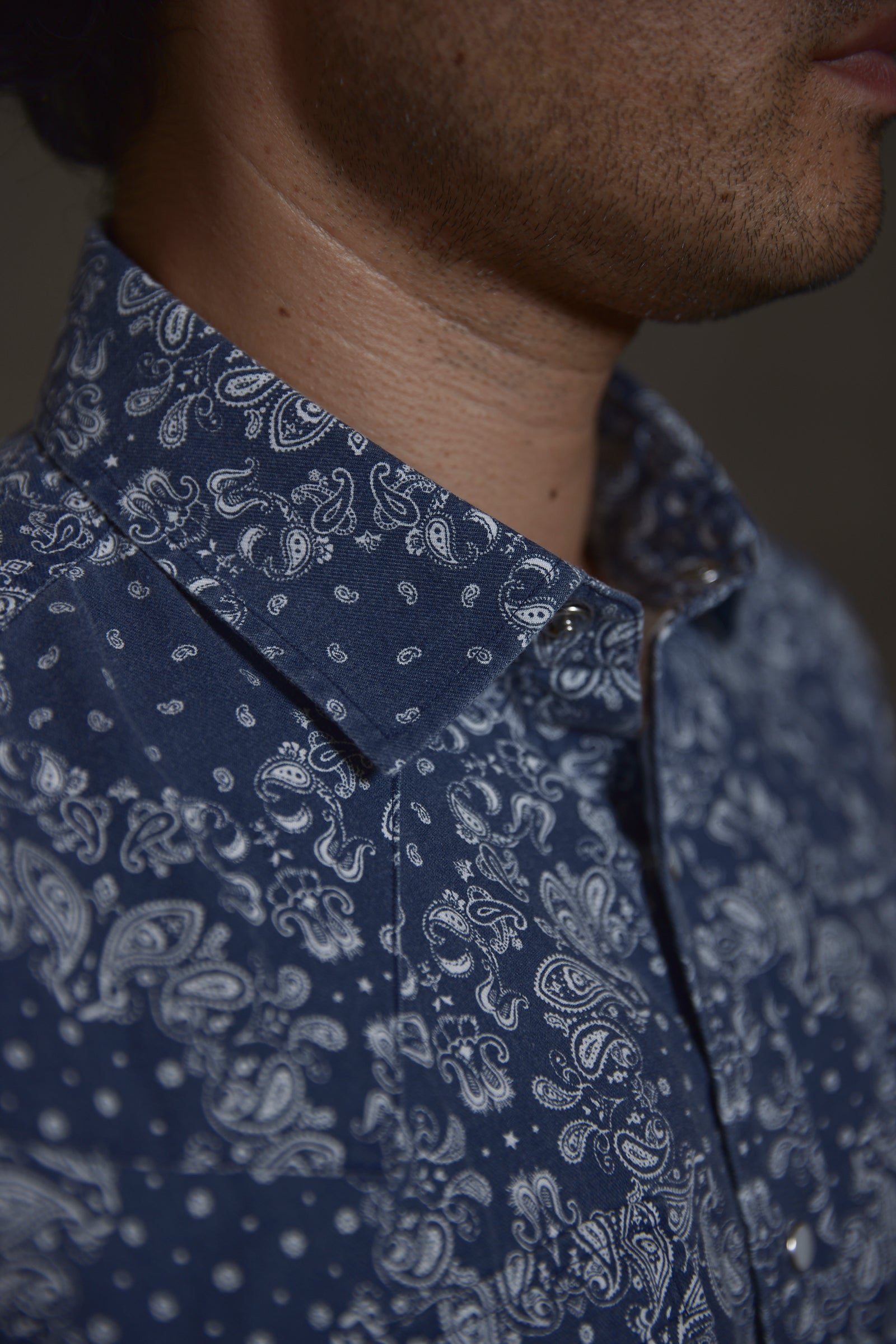 Sportshirt for Men | Corso Western Bandana Shirt in Indigo | Onsloe
