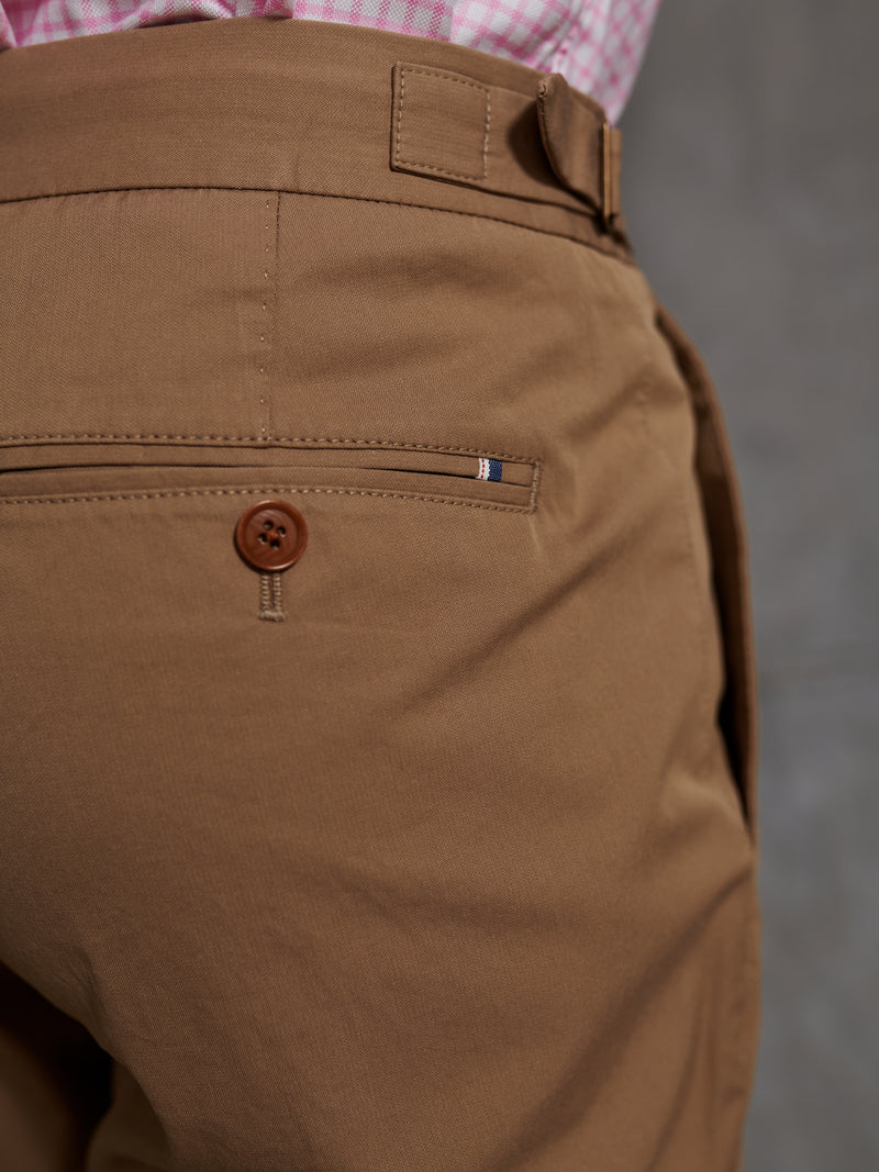 Mitchell Herringbone Chino Pant with Side Tabs in Tan